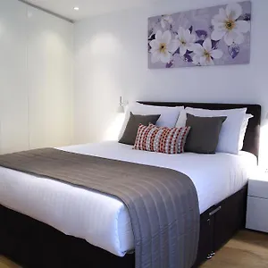 4* Aparthotel Smart Bridge