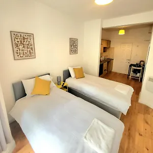  Affittacamere En-suite Double - Leytonstone E11