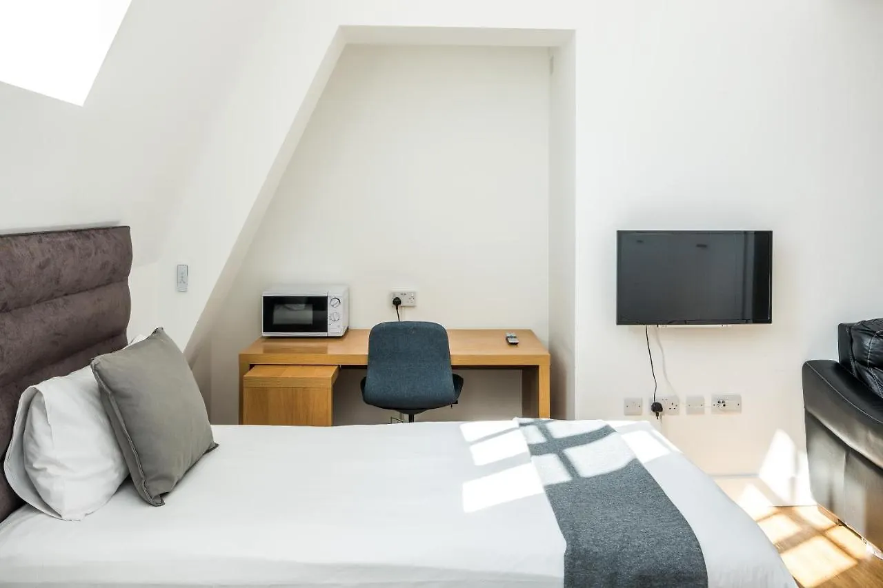 Simple Stay London 0*,  Storbritannien